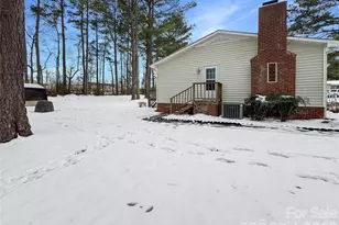 8923 Faires Rd, Charlotte, NC 28215 - Photo 3