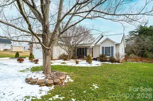 1238 Pennwood Dr, Hickory, NC 28602 - Photo 39