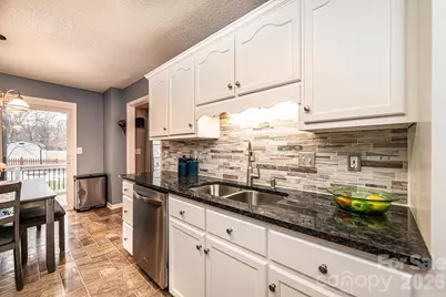 1238 Pennwood Drive, Hickory, NC 28602 - Photo 21