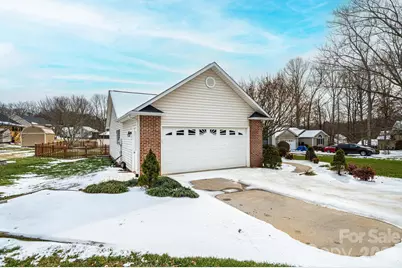 1238 Pennwood Drive, Hickory, NC 28602 - Photo 11