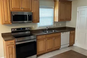 1133 Wimbledon Rd, Charlotte, NC 28209 - Photo 3