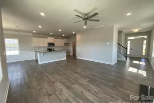 717 Inwood Hill Dr, Gastonia, NC 28056 - Photo 11