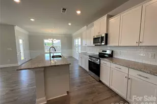 717 Inwood Hill Dr, Gastonia, NC 28056 - Photo 11