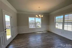 717 Inwood Hill Dr, Gastonia, NC 28056 - Photo 9