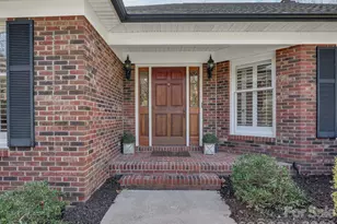 837 Tanglewood Dr NE, Concord, NC 28025 - Photo 3