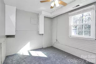 2111 Parkdale Ave, Gastonia, NC 28052 - Photo 25