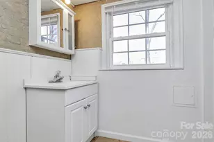 2111 Parkdale Ave, Gastonia, NC 28052 - Photo 27