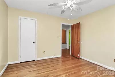 2111 Parkdale Avenue, Gastonia, NC 28052 - Photo 17