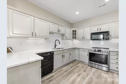 11906 Ludwell Branch Court, Charlotte, NC 28277 - Photo 9