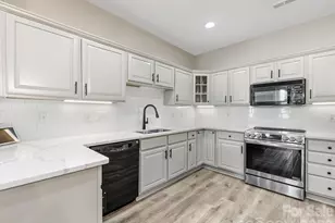 11906 Ludwell Branch Ct, Charlotte, NC 28277 - Photo 9