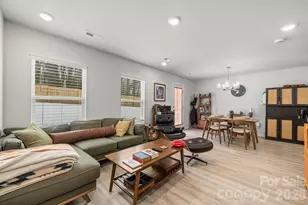 1379 Melviney St, Statesville, NC 28677 - Photo 7