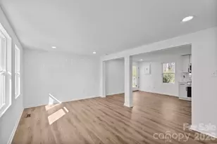 3900 Branding Iron Dr, Gastonia, NC 28052 - Photo 3