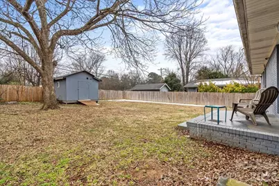 4930 Crestmont Drive, Charlotte, NC 28205 - Photo 27