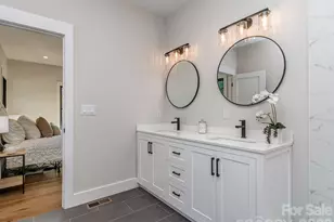 4899 Moonlite Bay Dr, Sherrills Ford, NC 28673 - Photo 19