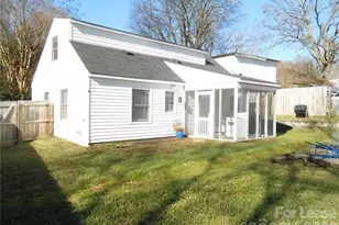 428 Beaty St, Davidson, NC 28036 - Photo 23