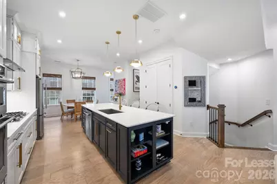 5038 Harrowsmith Lane, Charlotte, NC 28204 - Photo 11