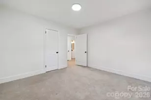 5423 Lantana Ave, Charlotte, NC 28212 - Photo 13