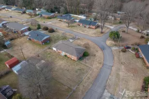 124 Burton Hills Cir, Gastonia, NC 28054 - Photo 39