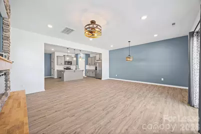 512 Station Street, Clover, SC 29710 - Photo 13