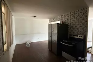 2732 Alleghany St, Charlotte, NC 28208 - Photo 5