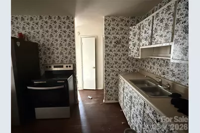 2732 Alleghany Street, Charlotte, NC 28208 - Photo 3