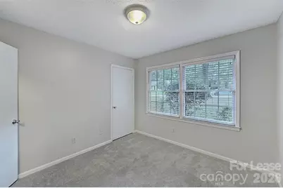 218 Clearbrook Road, Matthews, NC 28105 - Photo 9