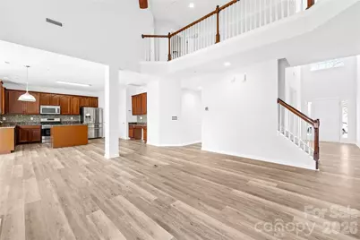 2704 Piersland Drive, Matthews, NC 28104 - Photo 11