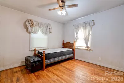 327 Woodside Drive, Shelby, NC 28150 - Photo 9