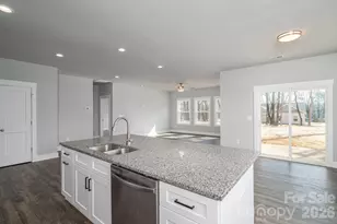 318 Sunrise Cir, Shelby, NC 28150 - Photo 7