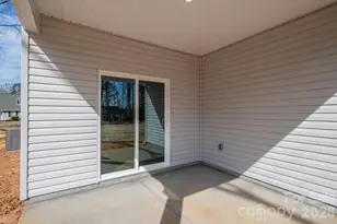 318 Sunrise Cir, Shelby, NC 28150 - Photo 27