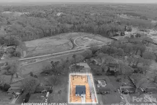 318 Sunrise Cir, Shelby, NC 28150 - Photo 3