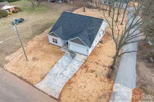 318 Sunrise Cir, Shelby, NC 28150 - Photo 33