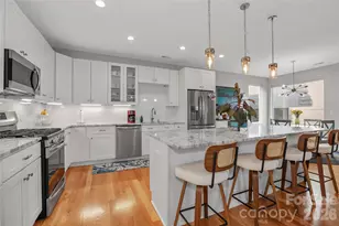 621 Campus St, Charlotte, NC 28216 - Photo 5