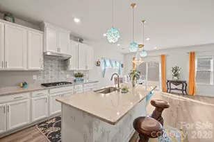 13022 Kenworth Rd, Charlotte, NC 28278 - Photo 3