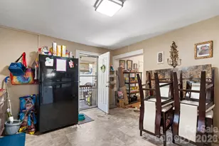 1242 W Airline Ave, Gastonia, NC 28052 - Photo 5