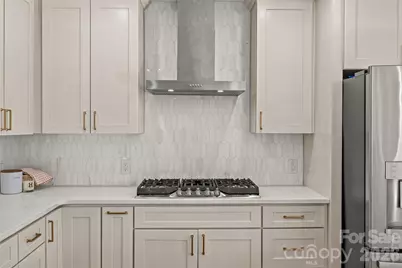 2130 Hassell Place, Charlotte, NC 28209 - Photo 15