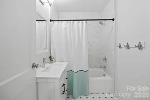 2130 Hassell Pl, Charlotte, NC 28209 - Photo 23