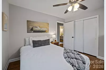 4211 Glenstar Terrace, Charlotte, NC 28205 - Photo 15