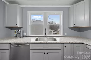 713 2nd St Pl SW, Conover, NC 28613 - Photo 19