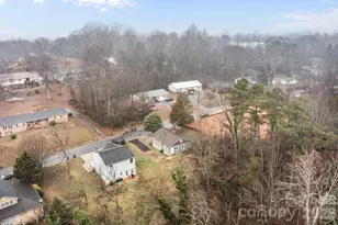 713 2nd St Pl SW, Conover, NC 28613 - Photo 7