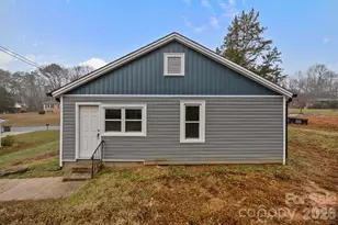 713 2nd St Pl SW, Conover, NC 28613 - Photo 5