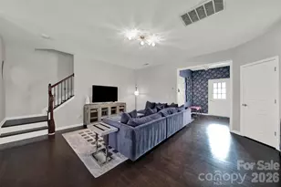 2403 Diplomat Ln, Charlotte, NC 28210 - Photo 9