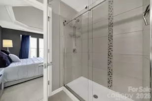 2403 Diplomat Ln, Charlotte, NC 28210 - Photo 23