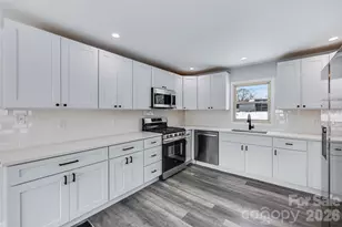 2621 Sherry Ln, Gastonia, NC 28054 - Photo 13