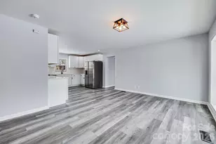 2621 Sherry Ln, Gastonia, NC 28054 - Photo 7