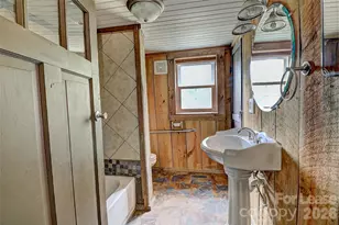 3601 Kidd Ln, Charlotte, NC 28216 - Photo 11