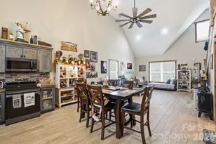 4592 Reid Rd, Edgemoor, SC 29712 - Photo 15