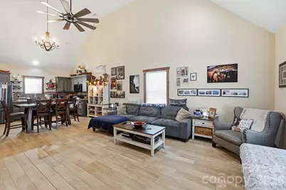 4592 Reid Road, Edgemoor, SC 29712 - Photo 9