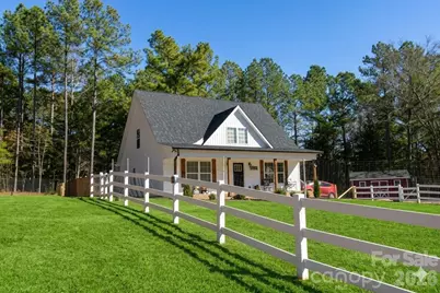 4592 Reid Road, Edgemoor, SC 29712 - Photo 1