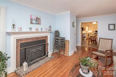 7218 Lakeside Drive N, Charlotte, NC 28212 - Photo 1